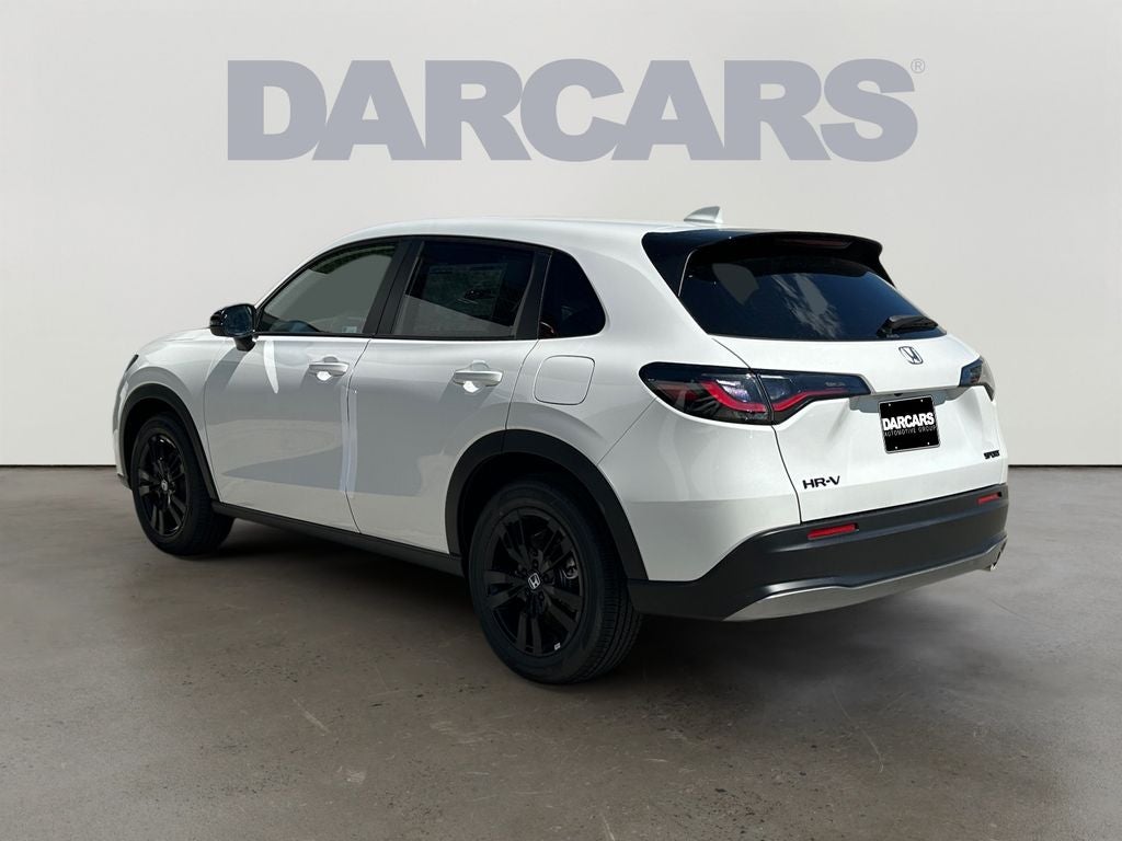 2026 Honda HR-V — rear three-quarter view